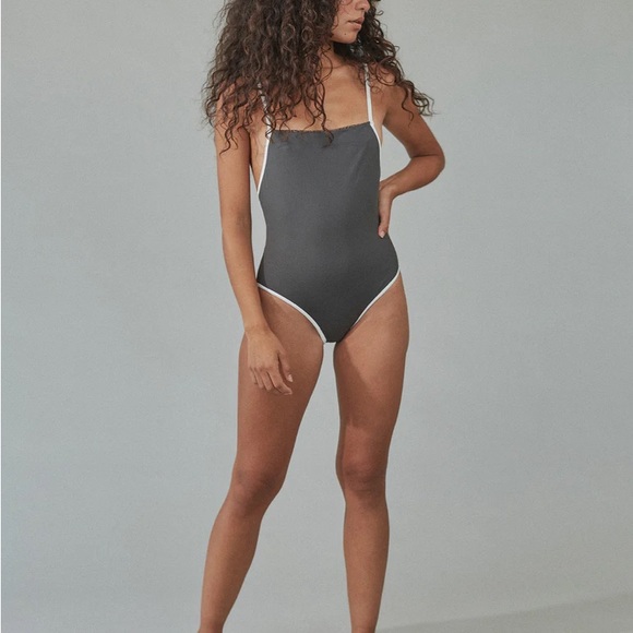 Acacia PEYTON PIPED FULL PIECE - Picture 2 of 5